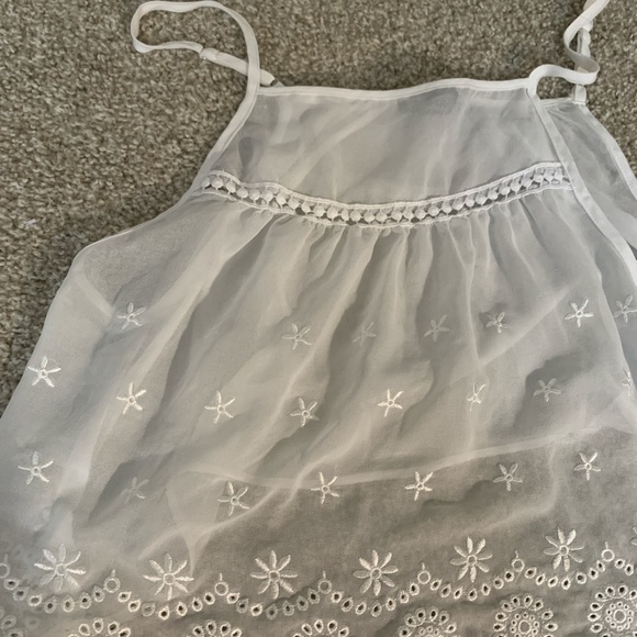 White sheer tank! - Picture 2 of 4